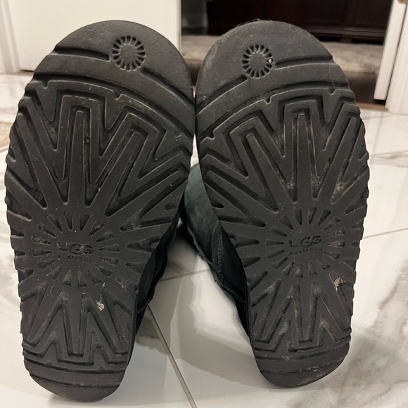 Bailey Button Triplet 2 Boot - Picture 5 of 5